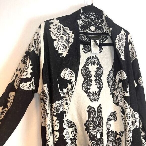 BCBGMAXAZRIA Silk Cardigan Sweater Black White Lace Jacquard Woven Size M/L EUC - Picture 8 of 13